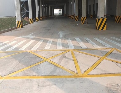 驻马店驻马店厂区道路标线施工